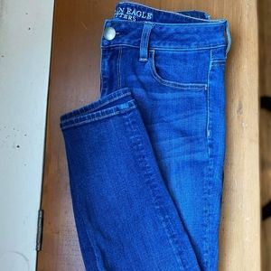 American Eagle hi-rise blue Jean